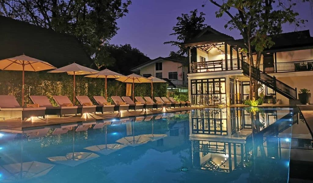 MORA Boutique Hotel