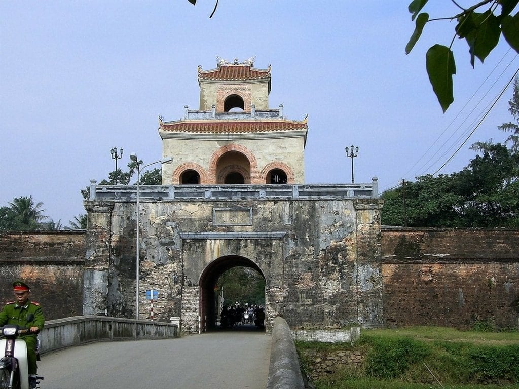 Cửa Thượng Tứ