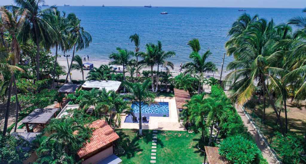 Casa Verano Beach Hotel