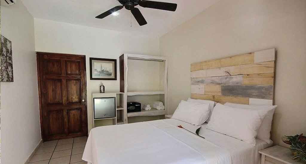 Ten North Tamarindo Beach Hotel