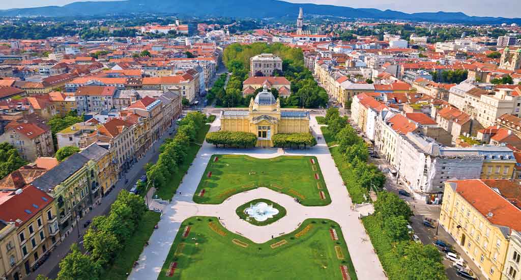 Lenucis green horshoe