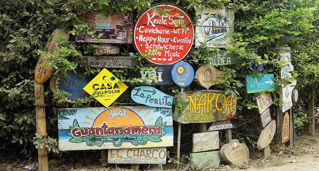 Food signs in Palomino