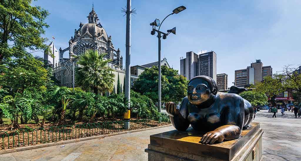 Statue at Botero Plaza