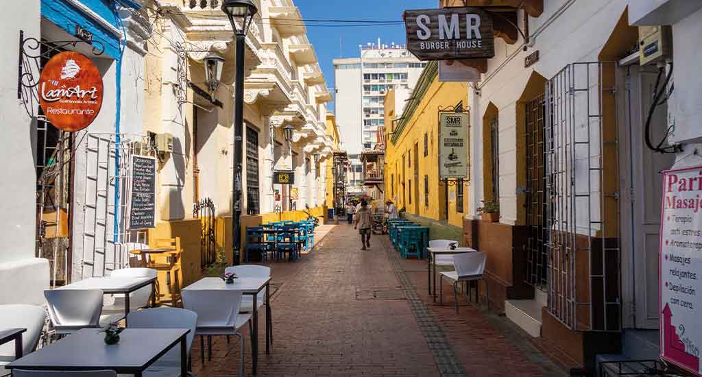 Restaurants in the historical centre of Santa Marta