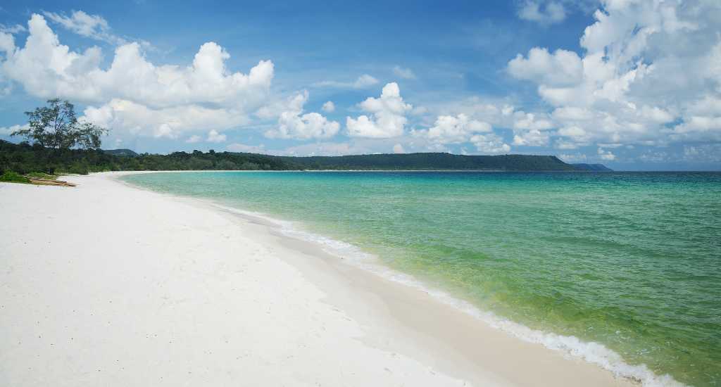 White sand beach in Sok San Long
