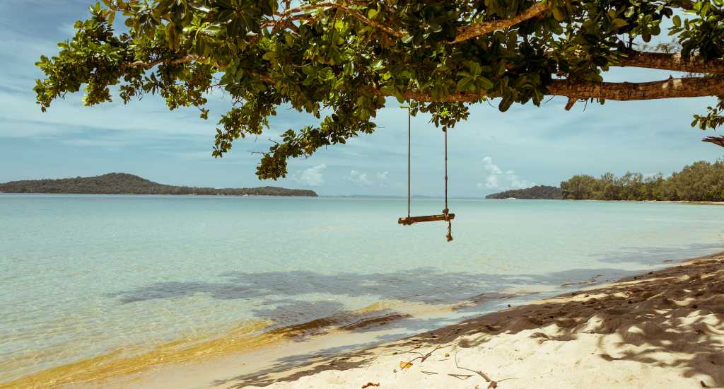 Tree swing at Koh Ta Kiev beach Sihanoukville