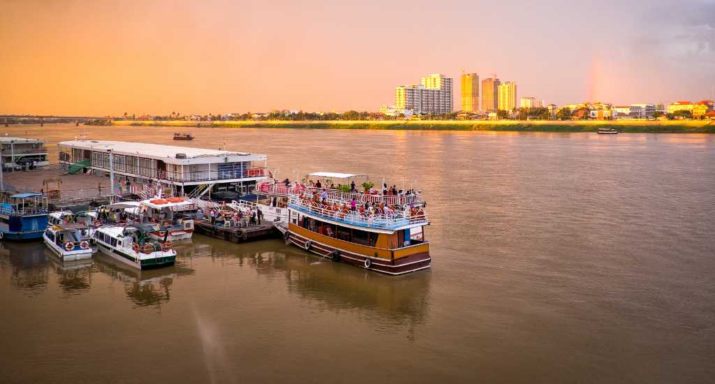 Cruise on Mekong river in Phnom Penh