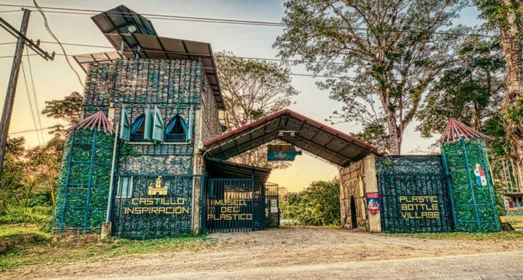 Entrance made of plastic bottles in Bocas del Toro