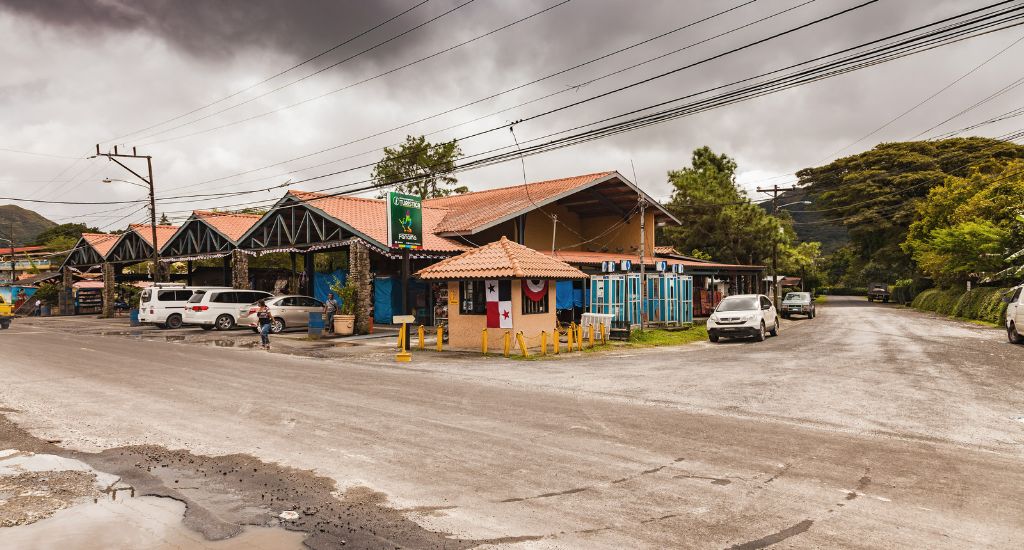Street in Anton Valley Panama