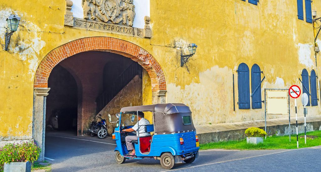 Tuk tuk in Galle
