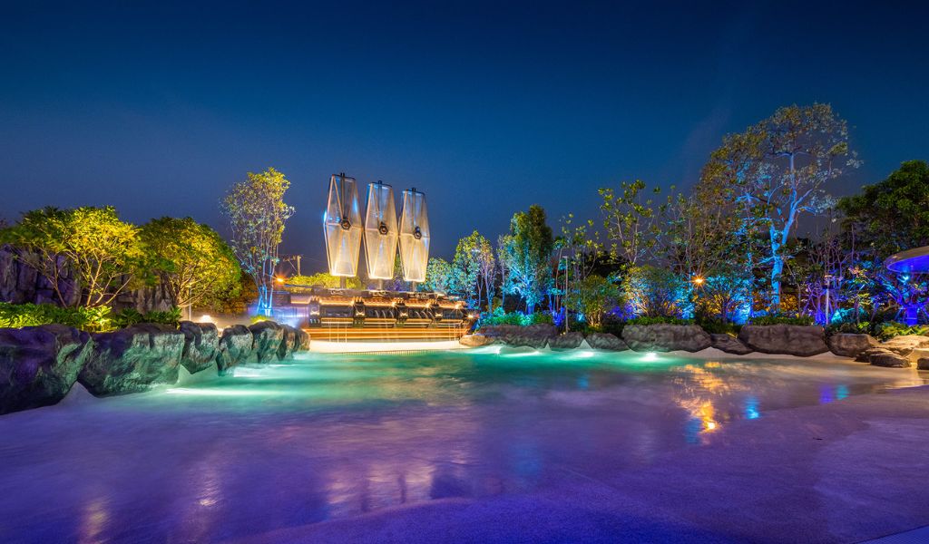 Grande Centre Point Space