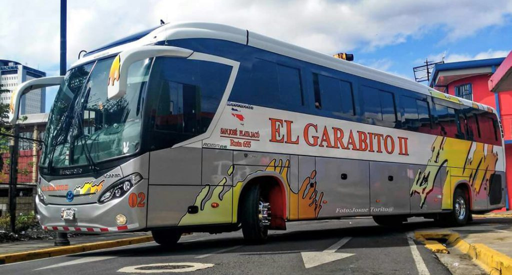 El Garabito bus by Transportes Jaco